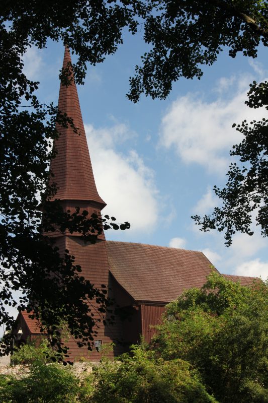 Lesno kosciol 533x800