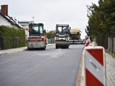 ZAKOŃCZENIE TRZYETAPOWEGO ODWODNIENIA BRUS W OBRĘBIE ULICY KALWARYJNEJ, OSIEDLA SŁOWACKIEGO I OCZYSZCZALNI ŚCIEKÓW