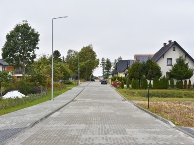 ZAKOŃCZENIE BUDOWY ULIC OSIEDLA SŁONECZNEGO. FOT. UL. ŁANOWA.