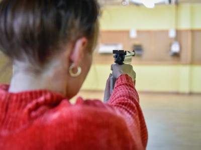 12.03 - ZAWODY STRZELECKIE Z OKAZJI DNIA KOBIET