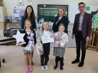 Reprezentacja Szkoły Podstawowej nr 1 w Brusach klas I-III.