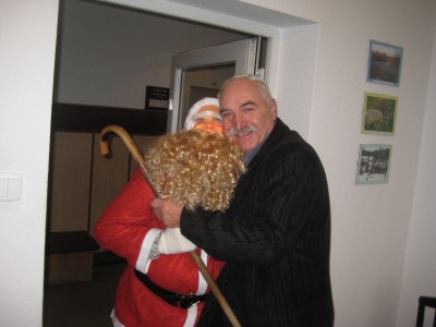 Rok 2011 - wizyta św. Mikołaja w  urzędzie.