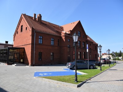 Budynek m.in. Środowiskowego Domu Samopomocy w Brusach.