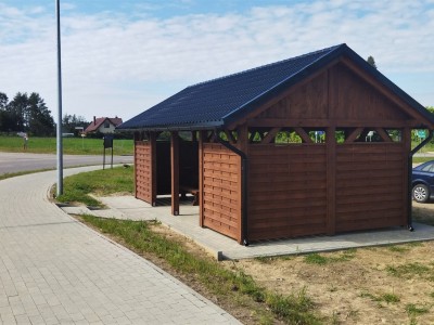Wiata przystankowa w Brusach - Wybudowaniu. 