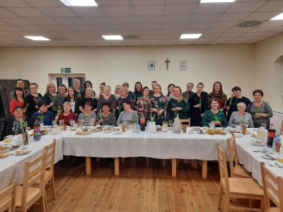 Dzień Kobiet w Zalesiu - spotkanie w miłej atmosferze i z poczęstunkiem.