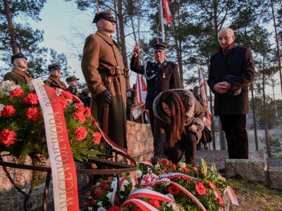 Delegacja Sołectwa Męcikał z sołtysem Stanisławem Weltrowskim i prezesem OSP Męcikał Stefan Ossowskim.