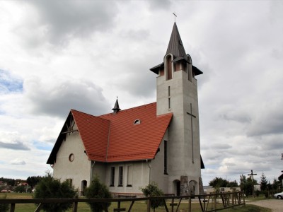 Kościół w Męcikale