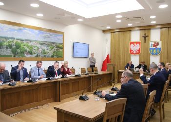 XLI SESJA RADY MIEJSKIEJ W BRUSACH