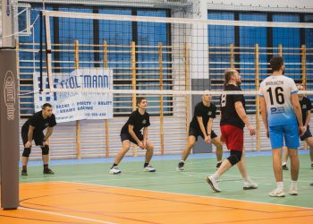 TURNIEJ SIATKÓWKI O PUCHAR BURMISTRZA BRUS Z SPSE