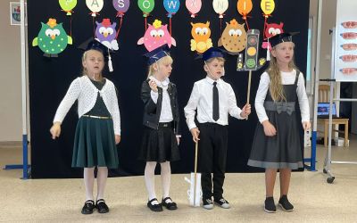 SP CZAPIEWICE: Pasowanie i ślubowanie uczniów kl. 0 - I