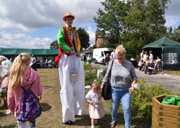 Parafialny festyn charytatywny w Orliku