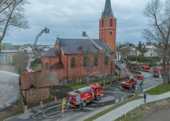 ĆWICZENIA RATOWNICZO - GAŚNICZE W KOSOBUDACH