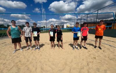 SP LUBNIA: I-miejsce w Powiatowych Igrzyskach Młodzieży Szkolnej w siatkówce plażowej chłopców