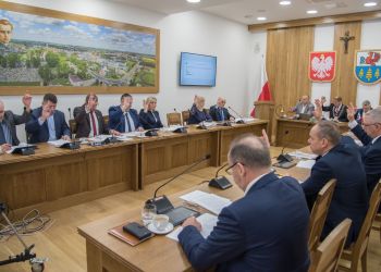 BUDŻET GMINY BRUSY NA KOLEJNY ROK Z REKORDOWĄ KWOTĄ NA INWESTYCJE