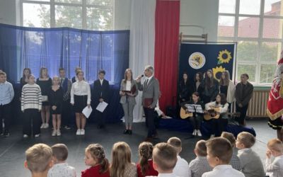 SP LUBNIA: Święto Szkoły w Lubni: 10. rocznica nadania imienia Tajnej Organizacji Wojskowej „Gryf Pomorski”