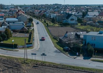 PROJEKTOWANIE PRZEBUDOWY UL. WOJSKA POLSKIEGO, CZĘŚCI CHEŁMOWSKIEJ I DROGI DO SKRZYŻOWANIA NA CZARNOWO