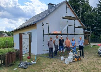 MALOWANIE ŚWIETLICY WIEJSKIEJ W ROLBIKU