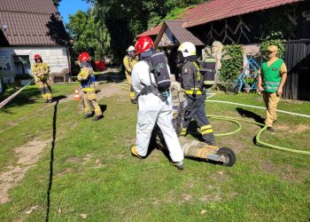 ĆWICZENIA STRAŻACKIE W SKANSENIE