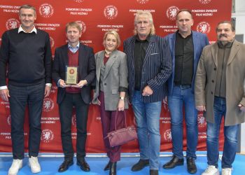 PUCHAR POLSKI „R-GOL.COM” W FUTSALU NA SZCZEBLU WOJEWÓDZKIM W BRUSACH