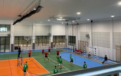 SP NR 2 W BRUSACH: POWIATOWE IGRZYSKA MŁODZIEŻY SZKOLNEJ W PIŁCE SIATKOWEJ CHŁOPCÓW