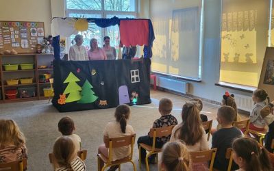 PRZEDSZKOLE NR 1: Dzień Teatru