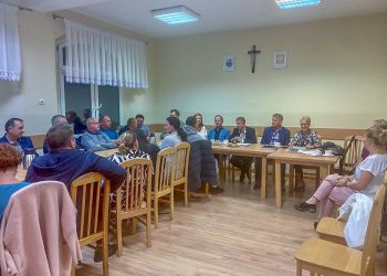 ZEBRANIA WIEJSKIE TRWAJĄ