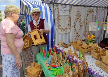 JARMARK ZABORSKI W BRUSACH