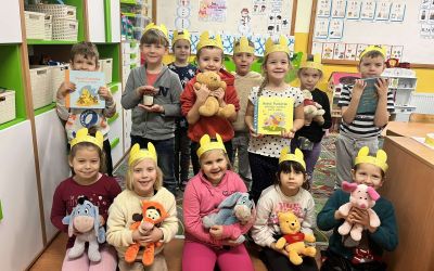 SP CZAPIEWICE: Dzień Kubusia Puchatka