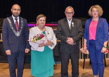 WRĘCZENIE MEDALI ZA DŁUGOLETNIE POŻYCIE MAŁŻEŃSKIE