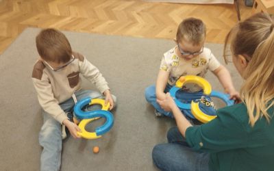 PRZEDSZKOLE NR 1: Majowe spotkania dzieci z  Przedszkola nr 1 w Brusach  realizujących zajęcia z projektu "Gmina Brusy stawia na przedszkolaków"