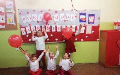 Pokaz mody patriotycznej