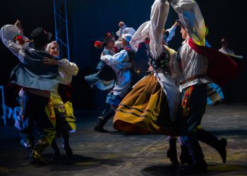 SĄ PIENIĄDZE NA STROJE DLA NASZYCH ARTYSTÓW