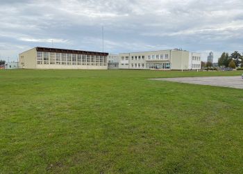 NIEBAWEM RUSZY BUDOWA HALI SPORTOWEJ W BRUSACH