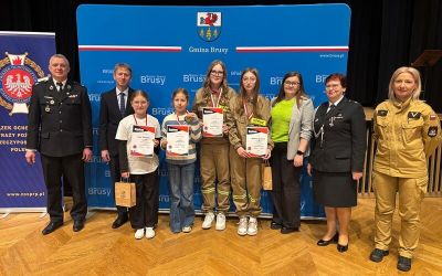 SP W LEŚNIE: Młodzież zapobiega pożarom