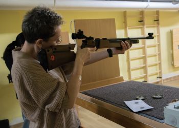 DRUŻYNOWE MISTRZOSTWA MIEJSKO - GMINNE W STRZELANIU Z KARABINKA PNEUMATYCZNEGO