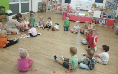 PRZEDSZKOLE NR 1 W BRUSACH: Pierwszy tydzień Krasnoludków w przedszkolu!