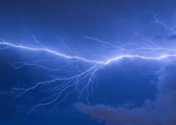 OSTRZEŻENIE 3 STOPNIA‼️ PROGNOZOWANE GWAŁTOWNE BURZE‼️