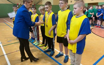 SP LUBNIA: Gminne Igrzyska Dzieci w Dwa Ognie Usportowione