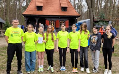 SP BRUSY NR 1: Powiatowe Igrzyska Młodzieży Szkolnej w drużynowych biegach przełajowych dziewcząt