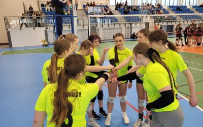 SP NR 1 W BRUSACH: I miejsce w Powiatowych Igrzyskach Młodzieży Szkolnej w piłce siatkowej dziewcząt