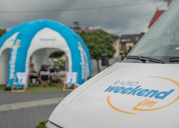 RADIO WEEKEND DZIŚ OD RANA NA ŻYWO Z BRUS
