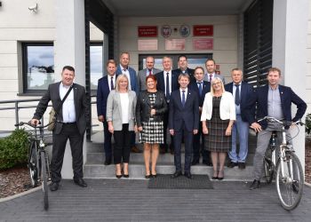 Europejski Dzień bez Samochodu. Burmistrz i Radni zachęcają do jazdy rowerem i chodzenia pieszo!