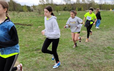 SP BRUSY NR 1: Dziewczęta z SP 1 na Wojewódzkich Igrzyskach w drużynowych biegach przełajowych