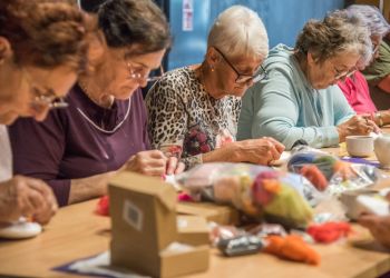 JESIENNE INSPIRACJE – SENIORZY TWORZĄ NA WARSZTATACH W BRUSACH