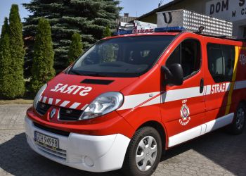 STRAŻACY OCHOTNICY Z CZARNIŻA MAJĄ NOWY WÓZ