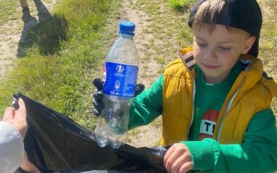 SP W LEŚNIE: Sprzątanie świata