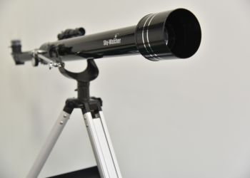 UCZNIOWIE SKORZYSTAJĄ Z NOWYCH POMOCY DYDAKTYCZNYCH