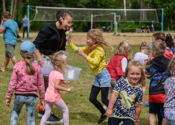 IGRZYSKA PLAŻOWE W CZERNICY